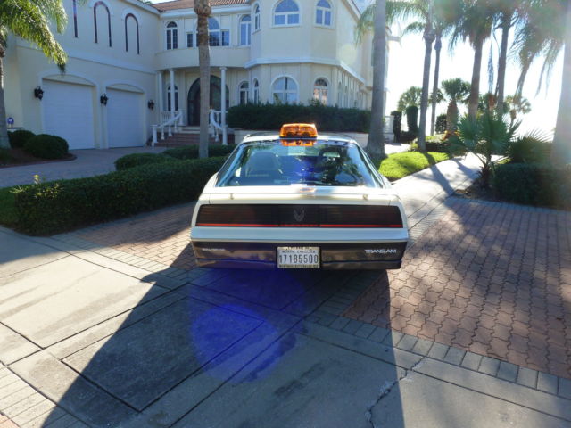 1983 Pontiac Trans Am FIREBIRD TRANS-AM - photo 2