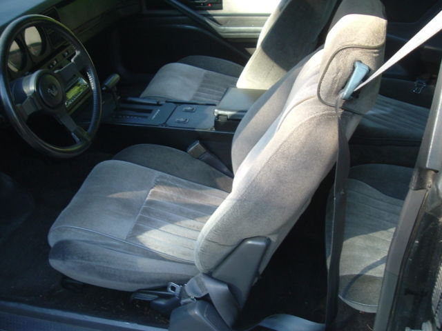 1983 Pontiac Firebird Hatchback - photo 2
