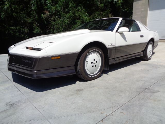 1983 Pontiac Trans Am - photo 7