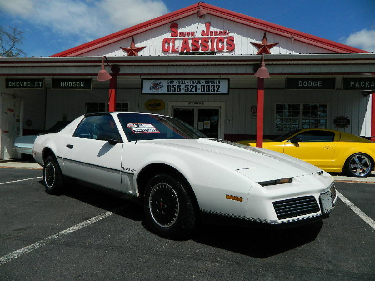 1983 Pontiac Trans Am Firebird