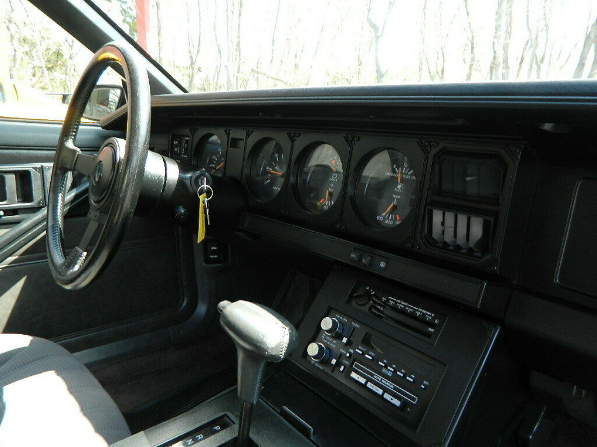 1983 Pontiac Trans Am Firebird - photo 6