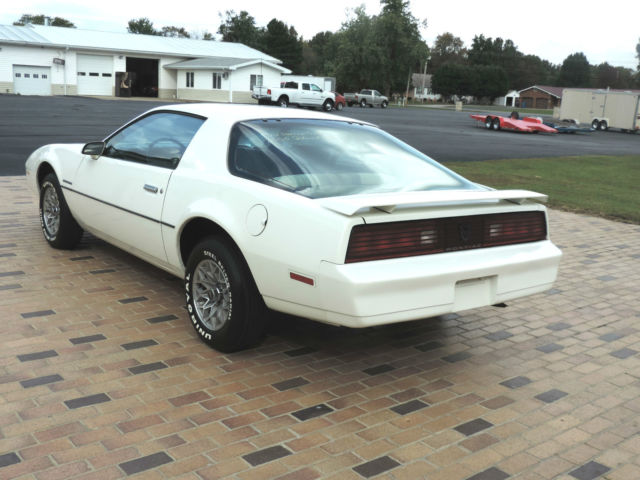 1983 Pontiac Firebird - photo 4