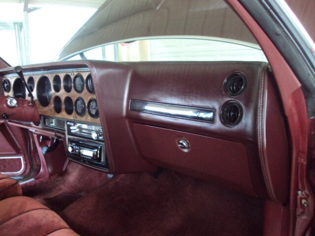 1983 Pontiac Grand Prix - photo 12