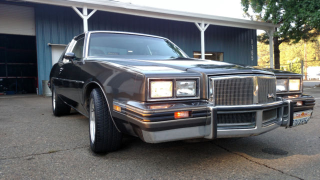 1983 Pontiac Grand Prix - photo 4