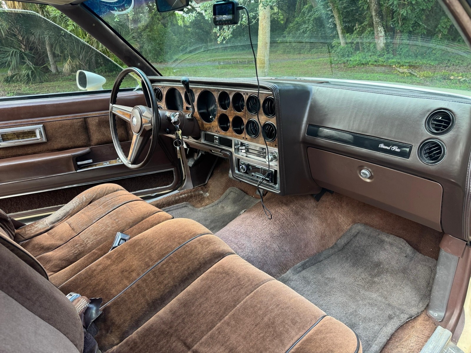 1983 Pontiac Grand Prix LJ - photo 13