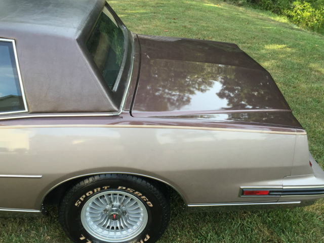1983 Pontiac Grand Prix - photo 5