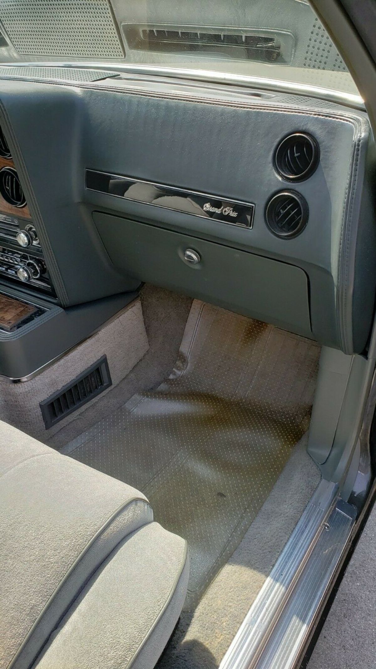 1983 Pontiac Grand Prix LJ - photo 10