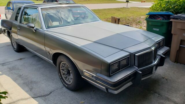 1983 Pontiac Grand Prix LJ - photo 7
