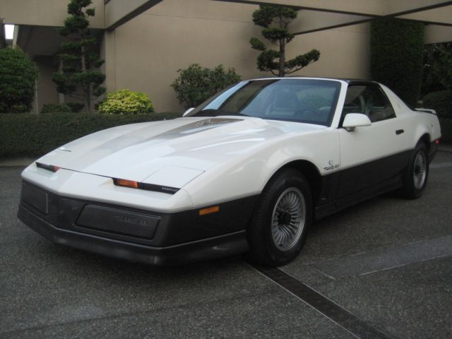 1983 Pontiac Trans Am Daytona 500 - 25th Anniversary - photo 3