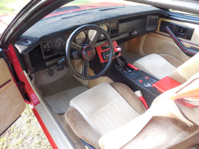 1983 Pontiac Trans Am - photo 10
