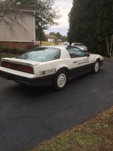 1983 Pontiac Trans Am Daytona 25th Anniversary Edition - photo 7