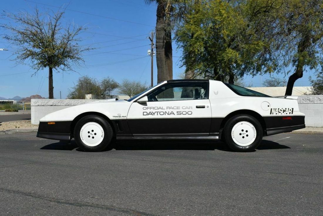 1983 Pontiac Trans Am - photo 3