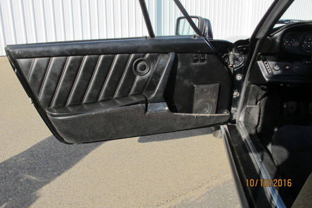 1983 Porsche 911 SC Convertible 2-Door - photo 10