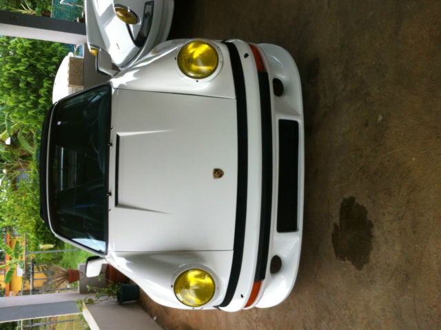 1983 Porsche 911 cabriolet, turbo look 1983 Porsche 911