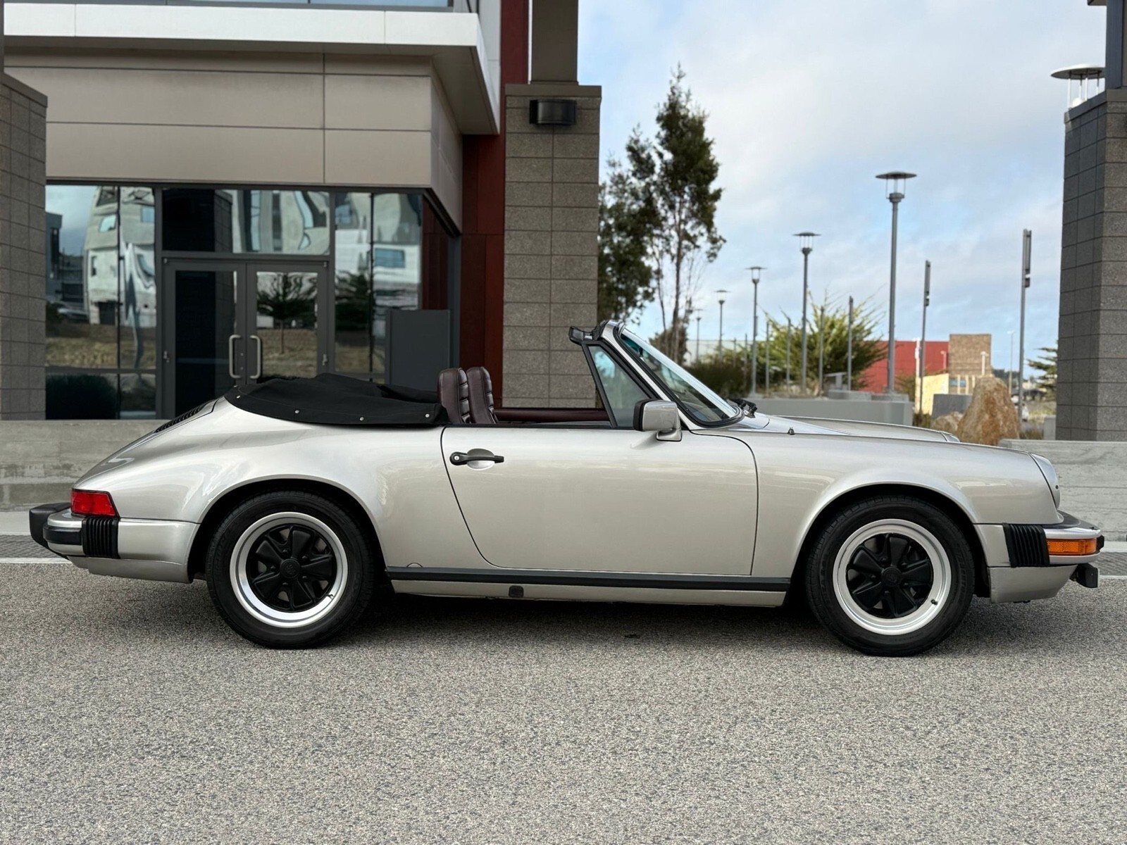 1983 Porsche 911 SC - photo 4