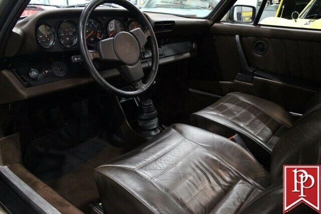 1983 Porsche 911 SC - photo 4