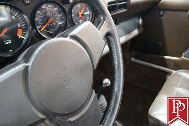 1983 Porsche 911 SC - photo 5