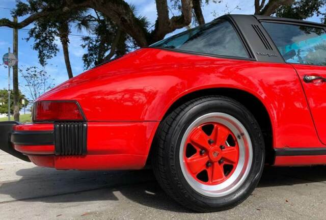 1983 Porsche 911 SC 2dr Targa Coupe - photo 10
