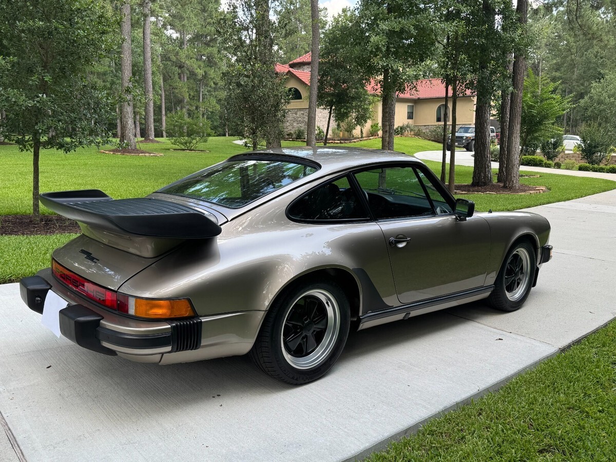 1983 Porsche 911 - photo 6