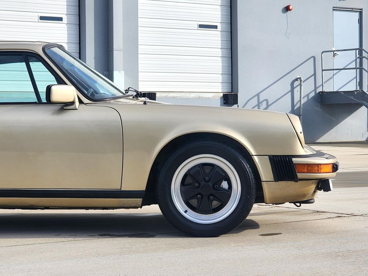 1983 Porsche 911 SC - photo 11