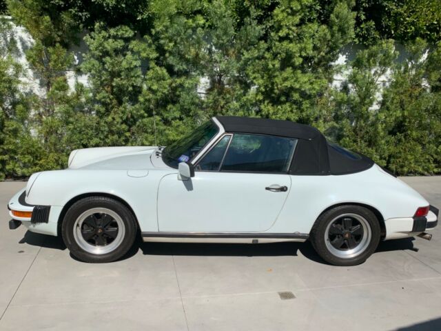 1983 PORSCHE 911 SC Cabriolet 3.0L 1983 Porsche 911