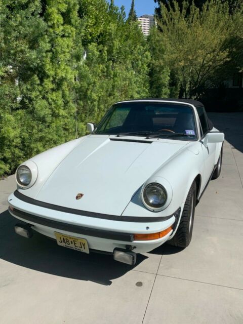 1983 Porsche 911 - photo 2