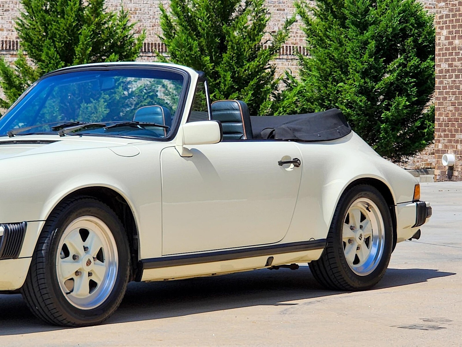 1983 Porsche 911 SC Cabriolet - photo 10