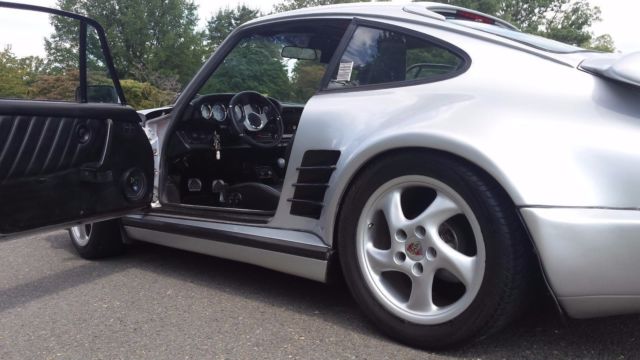 1983 Porsche 911 SC Coupe 2-Door - photo 2