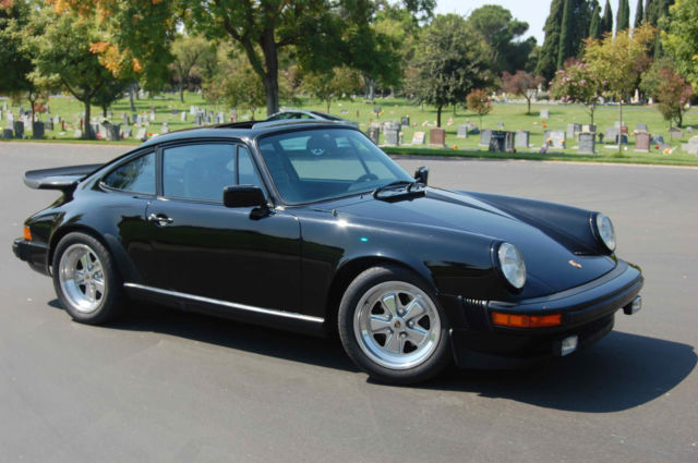1983 Porsche 911 SC sunroof coupe with sport package 1983 Porsche 911