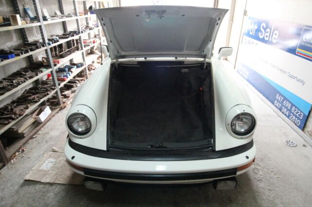 1983 Porsche 911 SC - Steel Wide Body - Factory AC/ PW - photo 10