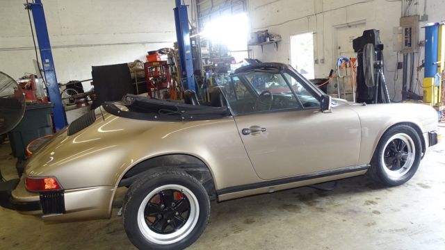 1983 Porsche 911 SC - photo 5
