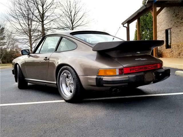 1983 Porsche 911 - photo 4