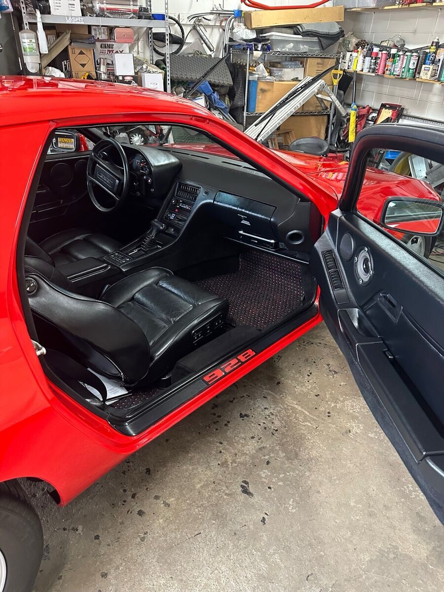 1983 Porsche 928 S - photo 12