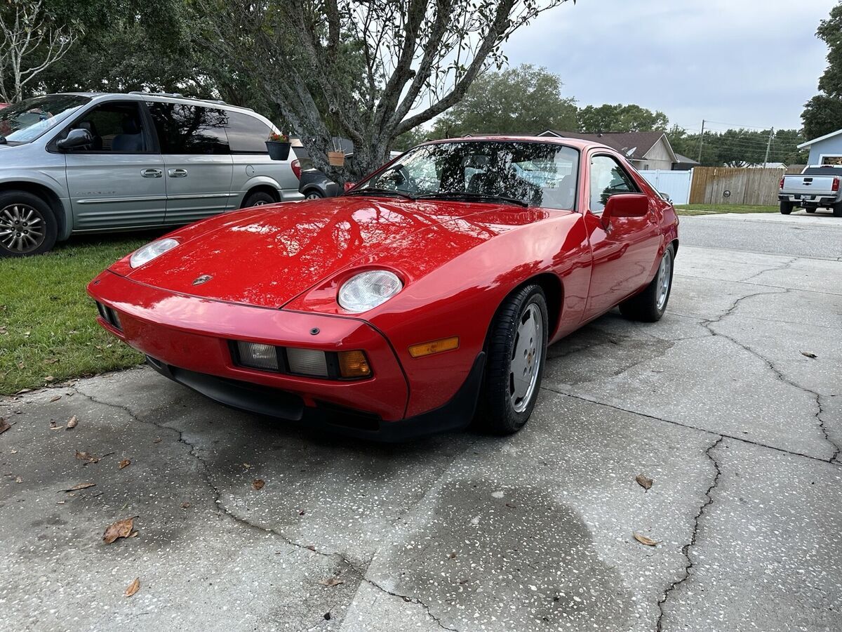 1983 Porsche 928 S - photo 3