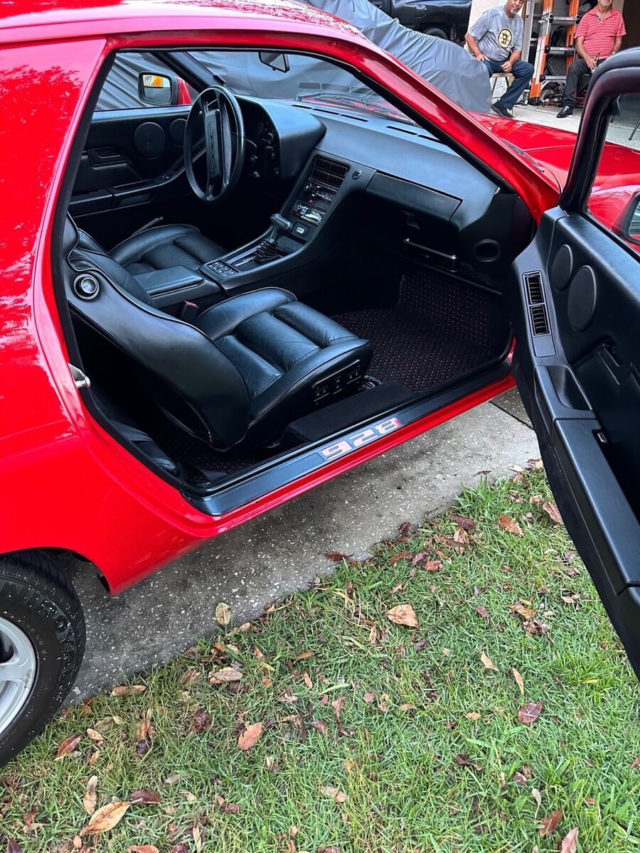 1983 Porsche 928 S - photo 8