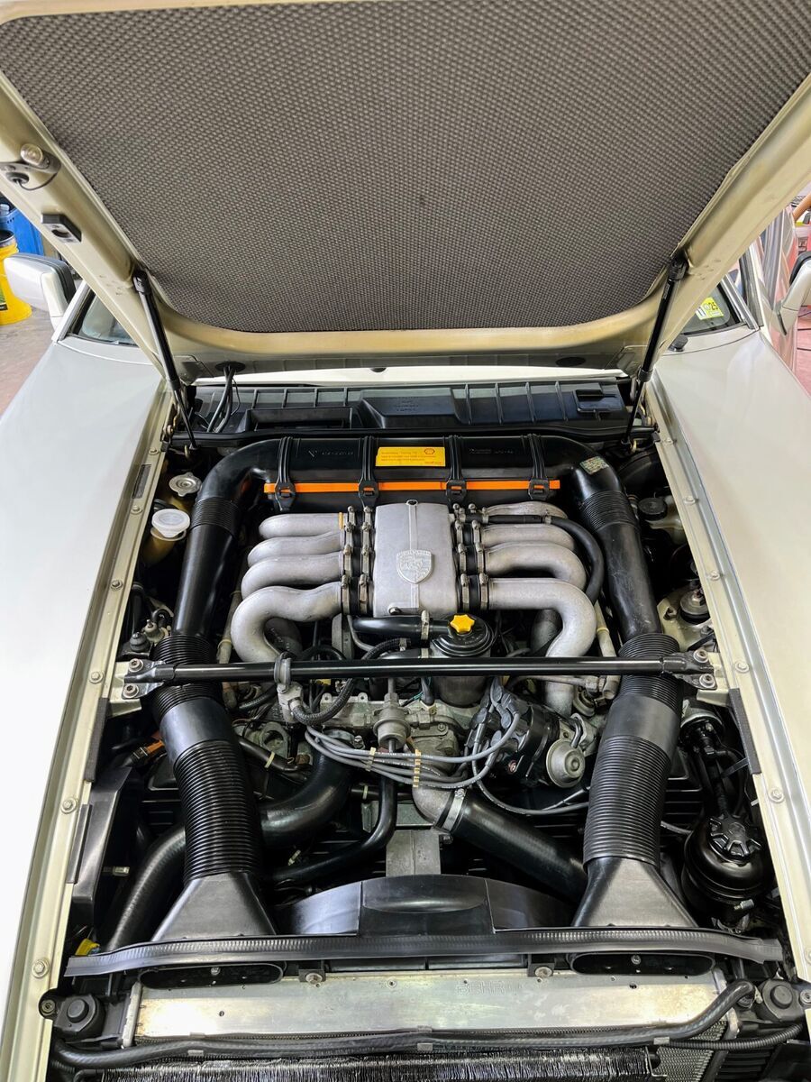 1983 Porsche 928 S - photo 12