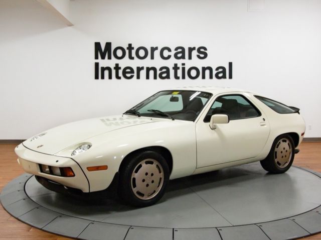 1983 Porsche 928 S 5-Speed 46500 Miles 4L NA V8 single overhead cam (SOHC) 16V 1983 Porsche 928 S 5-Speed