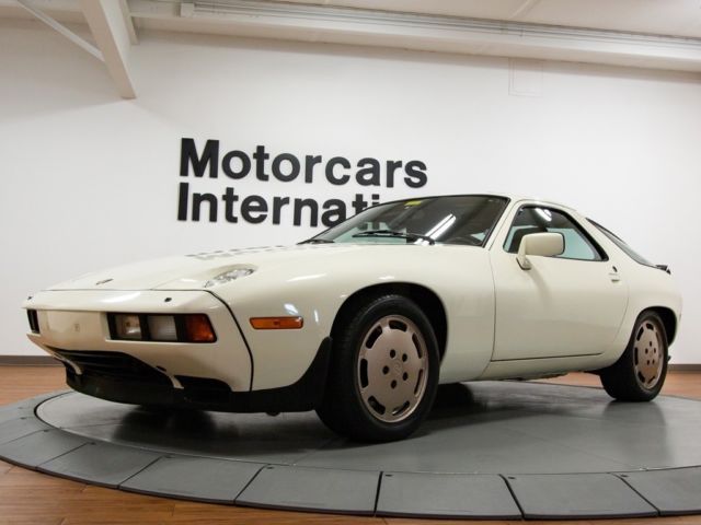 1983 Porsche 928 S 5-Speed - photo 3