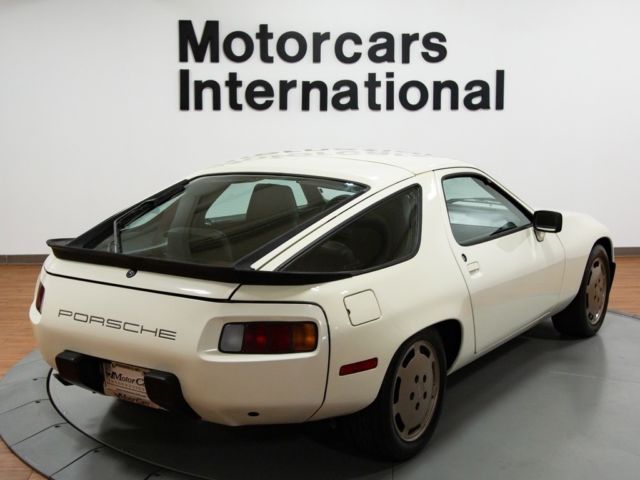 1983 Porsche 928 S 5-Speed - photo 8