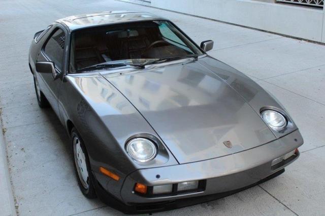 1983 Porsche 928 S CD Player, Leather Seats, Sunroof /Anti-Lock Brake 73945 Mile 1983 Porsche 928 CD Player, Leather Seats, Sunroof /Anti-Lock Brake