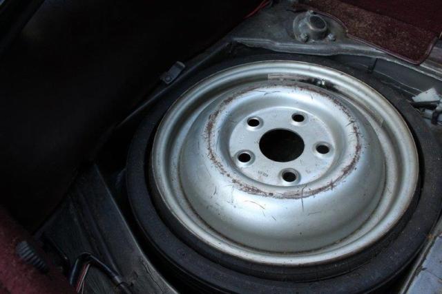 1983 Porsche 928 CD Player, Leather Seats, Sunroof /Anti-Lock Brake - photo 8