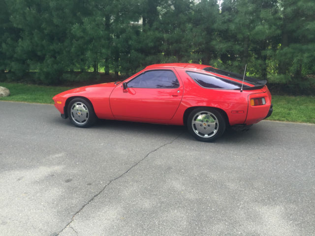 1983 Porsche 928 - photo 6