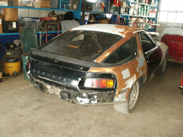 1983 Porsche 928 928 Sun Roof coupe - photo 2