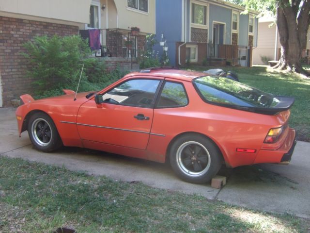 1983 Porsche 944 - photo 2