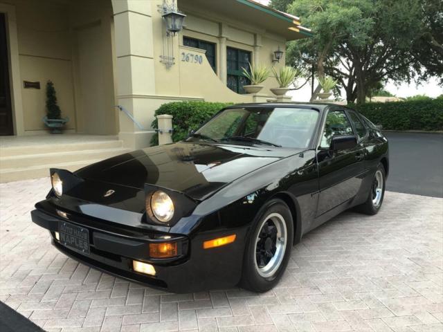 1983 Porsche 944 - photo 2