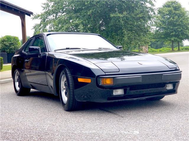 1983 Porsche 944 -- - photo 10