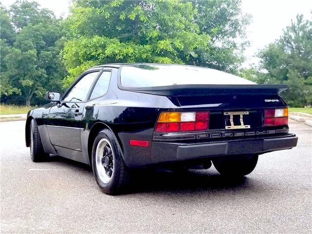 1983 Porsche 944 -- - photo 4