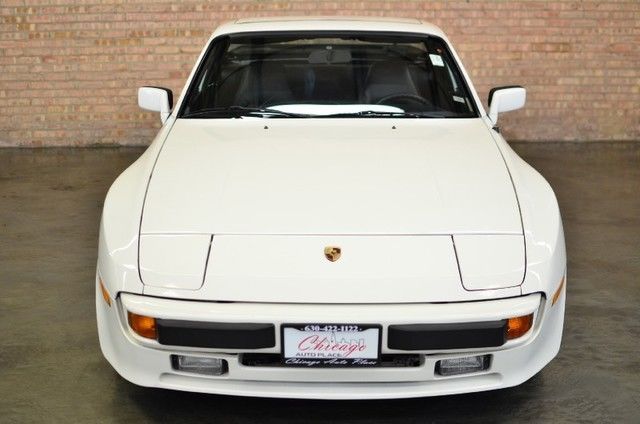 1983 Porsche 944 BBS WHEELS - ALL ORIGINAL - RARE FIND - COLLECTOR CAR - photo 9