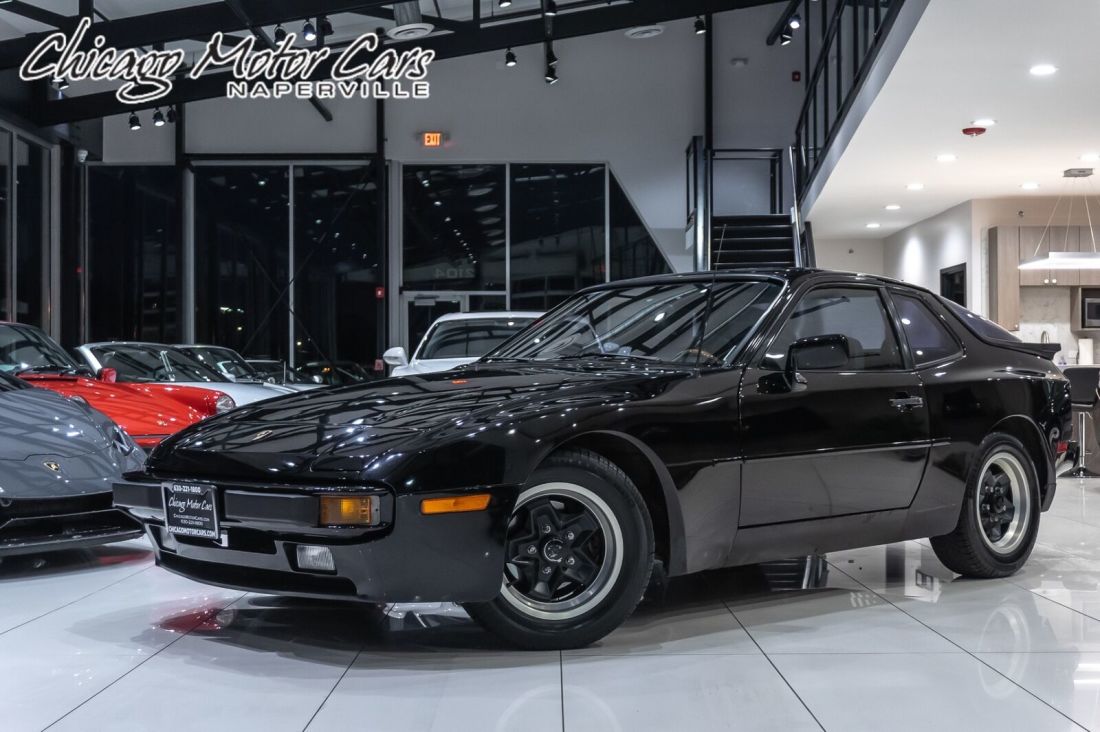 1983 Porsche 944 Manual Transmission! Upgraded Sound System!
