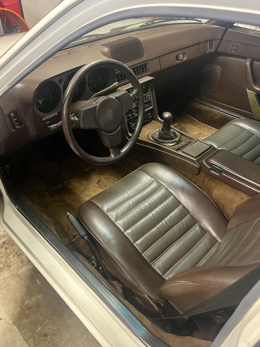 1983 Porsche 944 - photo 6